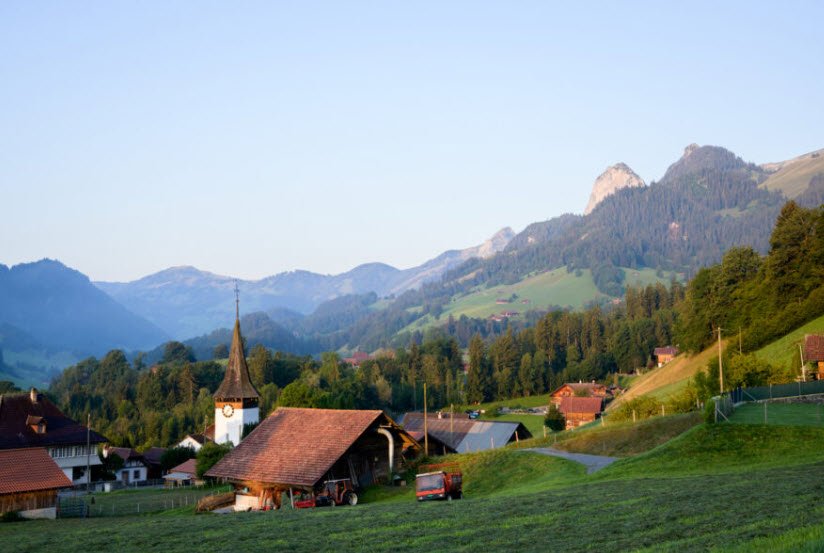 Ruine Weissenburg, Oberwil im Simmental, Switzerland, Switzerland